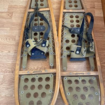 Free trail snowshoes