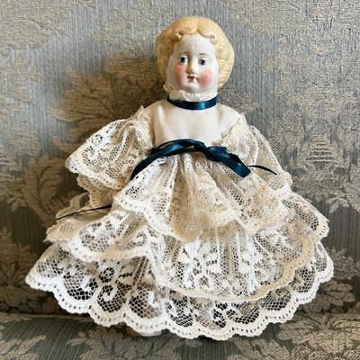 Antique Porcelain Doll Lot