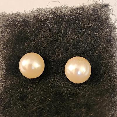 Pearl Stud Earrings