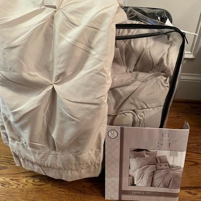 Household Decor Lot