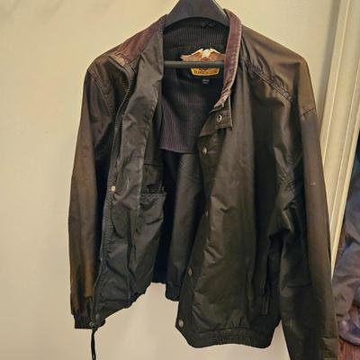 Harley Davidson Hoodie, Golf Shirt and Jackets Size M (FC-DW)