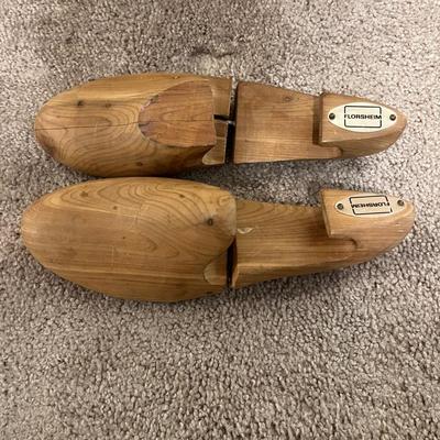 Hamper, Wooden Hangers & More (PS-MG)
