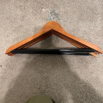 Hamper, Wooden Hangers & More (PS-MG)
