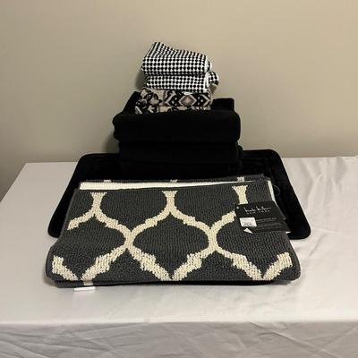Bath Mats, Towels & Accent Rugs (PS-MG)