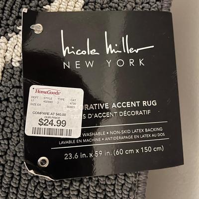 Bath Mats, Towels & Accent Rugs (PS-MG)