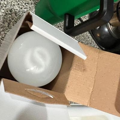 Power Strips. Cords & Light Bulbs (C-RG)