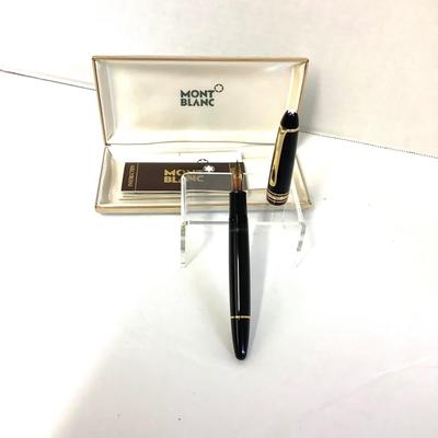 1102 Montblanc Meisterstuck #146 Fountain Pen