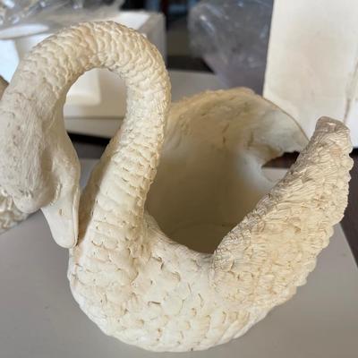 Two Swan Resin Planters - NEW