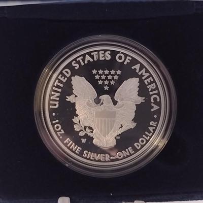 2017 U.S. Mint American Silver Eagle Proof $1 Coin (#138)