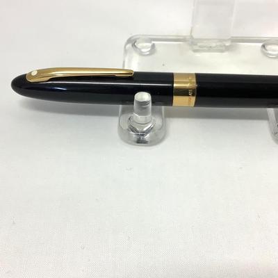 1106 Sheaffer USA Gold Electroplate Fountain Pen Crest