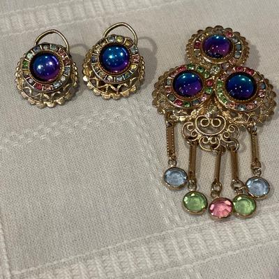 Lovely multi color clip on earrings and brooch