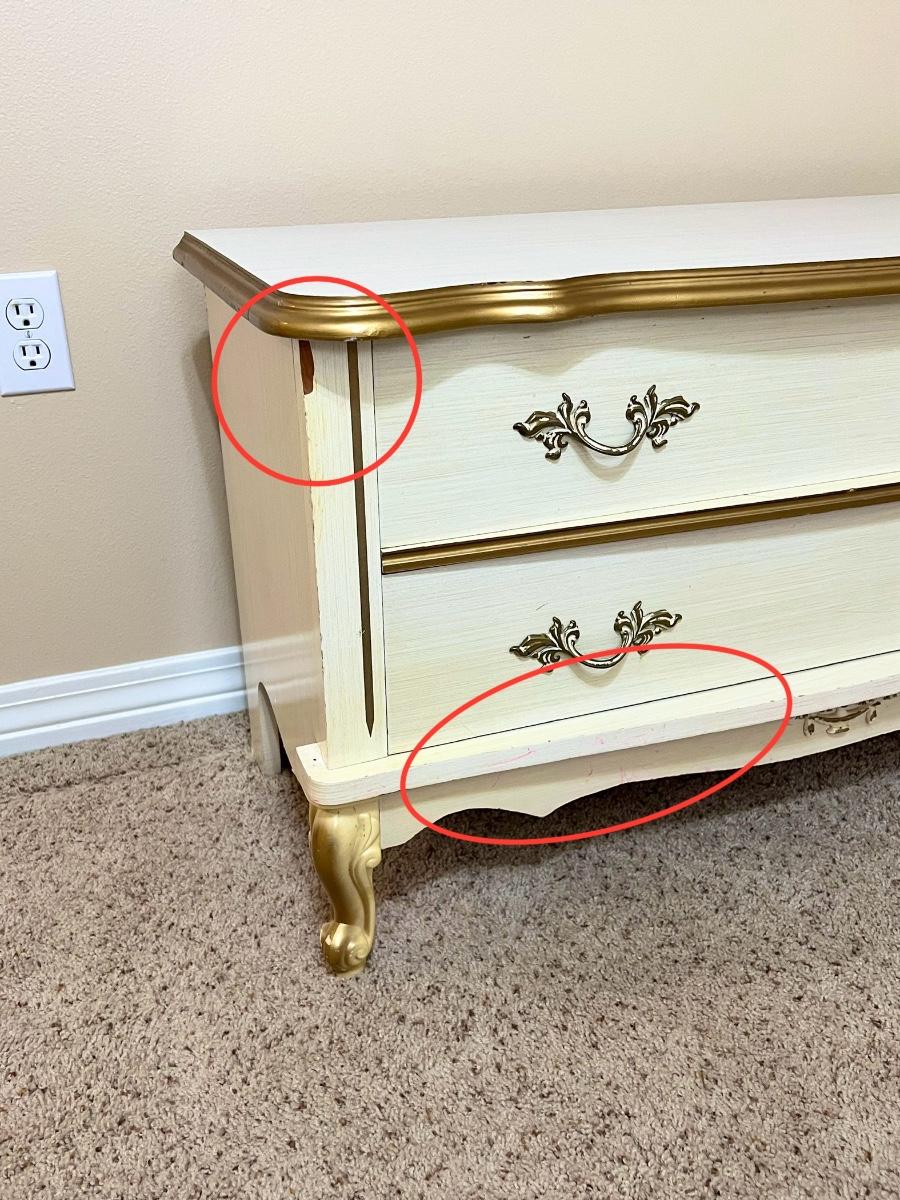 French Provincial Hope Chest *Read Details