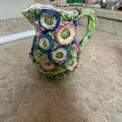 Vintage Pitcher Lot