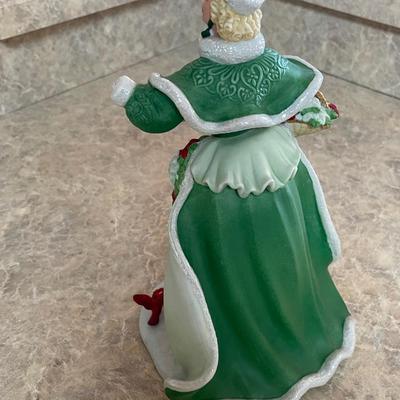 Lenox "Katherine" Victorian Ladies of Fashion Figurine ****SEE DETAILS