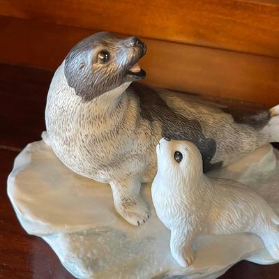 Seashell and Flower Figurine Lot