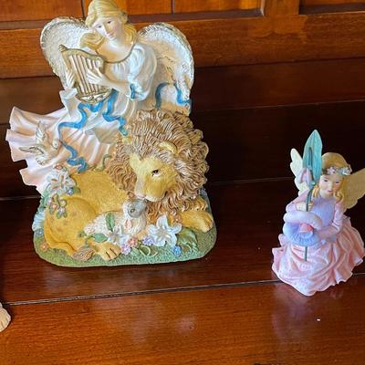 Small Figurine Lot