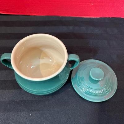 Lot 746 Le Creuset