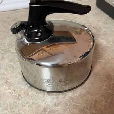 Vintage Paul Revere Ware Whistling Tea Kettle