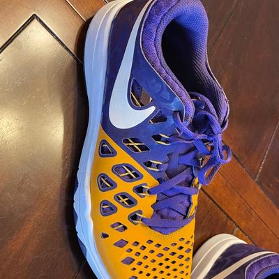 Women's Nike LSU Sneakers