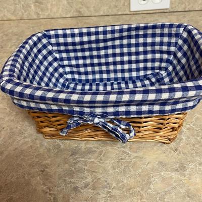 Basket Lot