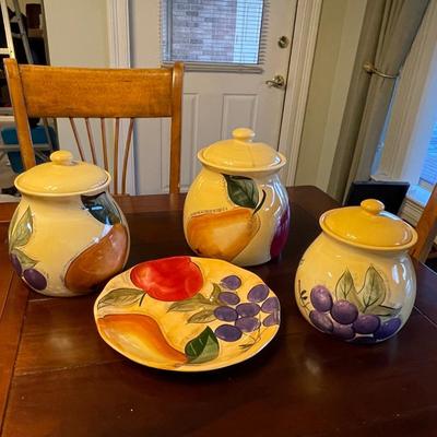 Set of 4 Home Trends "Verdona" Canister Set