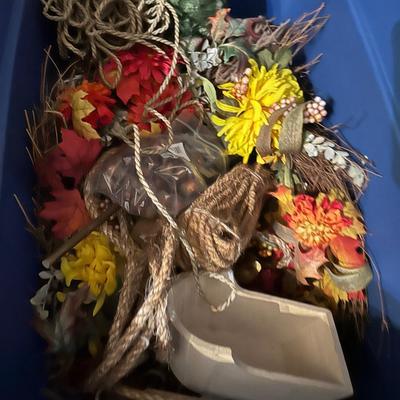 Holiday Decor Lot
