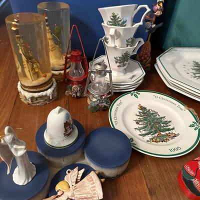 Holiday Decor Lot