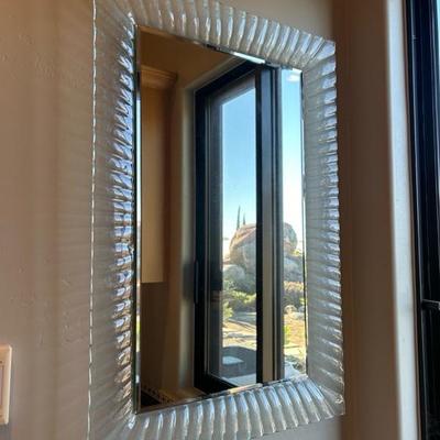 Lot 752 mirror