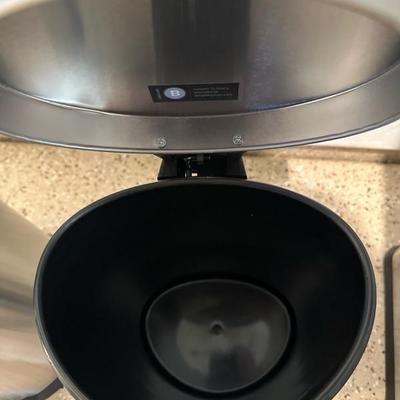Lot 755 3 trash cans