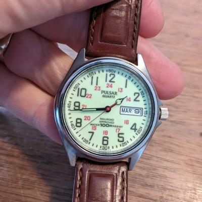 2 High End Watches-Seiko 5 21 Jewels, Pulsar Railroad Approved