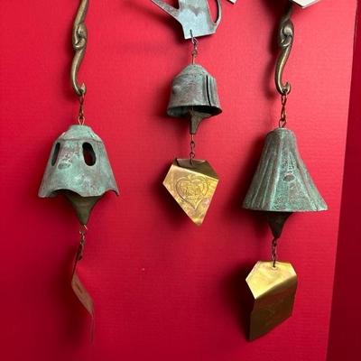 Lot 789 three harmony, Holly Bell works metal wind chimes