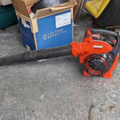 Like New Black and Decker Battery Powered Garden Tools and Lights