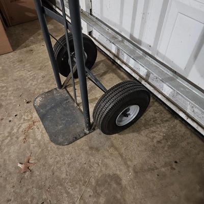 Milwaukee Hand Truck and 10 Storage Bins (G-DW)