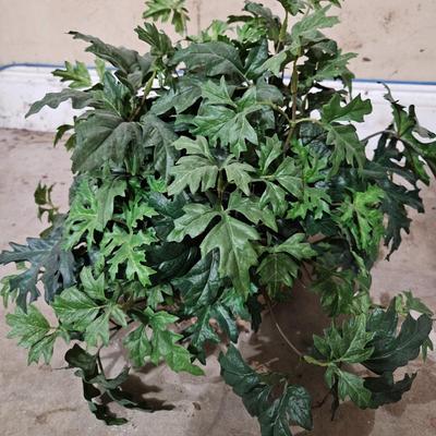 10 Faux Ivy Plants (LR-DW)