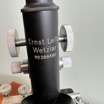 c. 1947 Ernst Leitz Wetzler Microscope in Original Box
