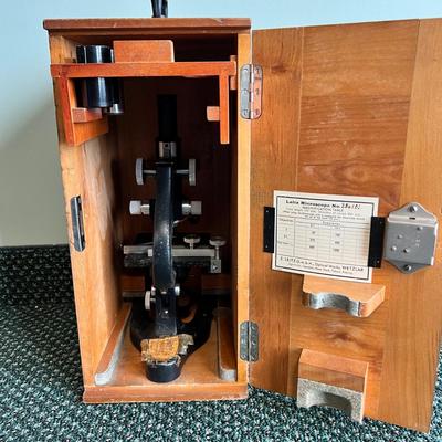 c. 1947 Ernst Leitz Wetzler Microscope in Original Box