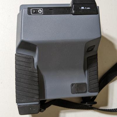 The Polaroid 600 Impulse AF (autofocus) Analogue Instant Camera