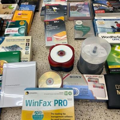 Lot 841 variety of computer software