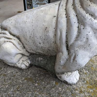 Life Size, Large English Bulldog Concrete Statue