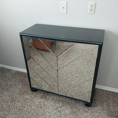 MIRRORED FRONT CABINET W/2 SHELVES