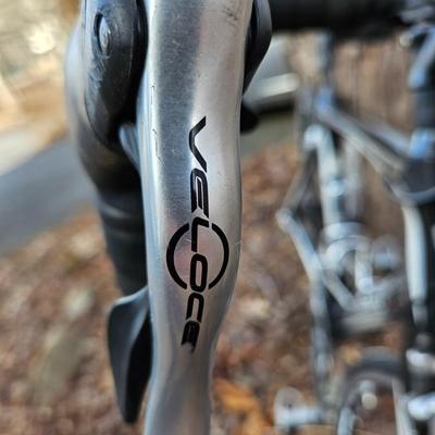 Trek Madone 5.2 Carbon Fiber Road Bike (G-DW)