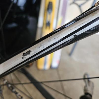 Trek Madone 5.2 Carbon Fiber Road Bike (G-DW)