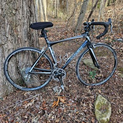 Trek Madone 5.2 Carbon Fiber Road Bike (G-DW)