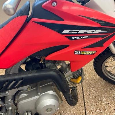 Lot 820 Honda, CRF 70 F