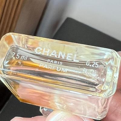 Collectible Glass Bottle Lot - Chanel, Corning Museum, Abietsan