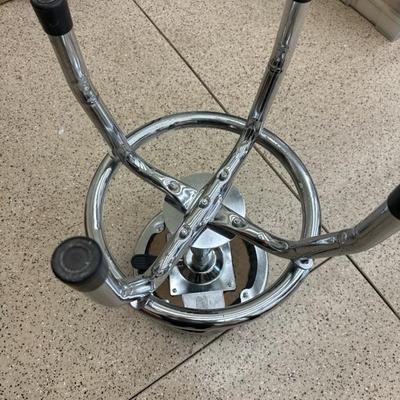 Lot 843 adjustable stool