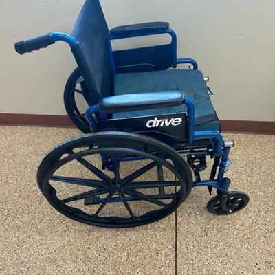 Lot 825 drive wheelchair 18 inch seat