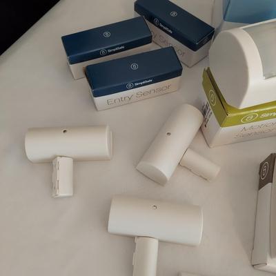 SimpliSafe Security System 1st Generation (LR-BBL)