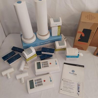 SimpliSafe Security System 1st Generation (LR-BBL)