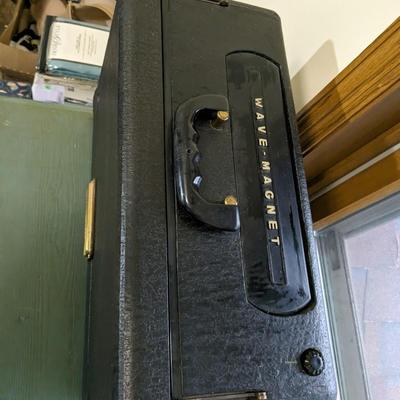 Vintage Zenith Trans Oceanic Wave-Magnet Multi Band Shortwave Radio